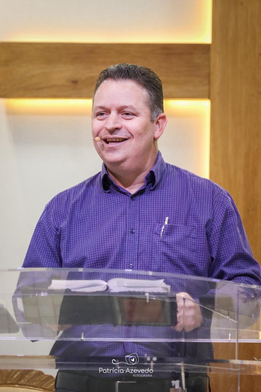 Rev. Izaias Moreira da Cunha